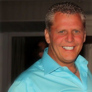 Meet your Posher, André